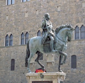 I. Cosimo, Toszkána nagyhercegének (1541-87) lovas szobra 1587-93 (bronz) (lásd még: 97650)